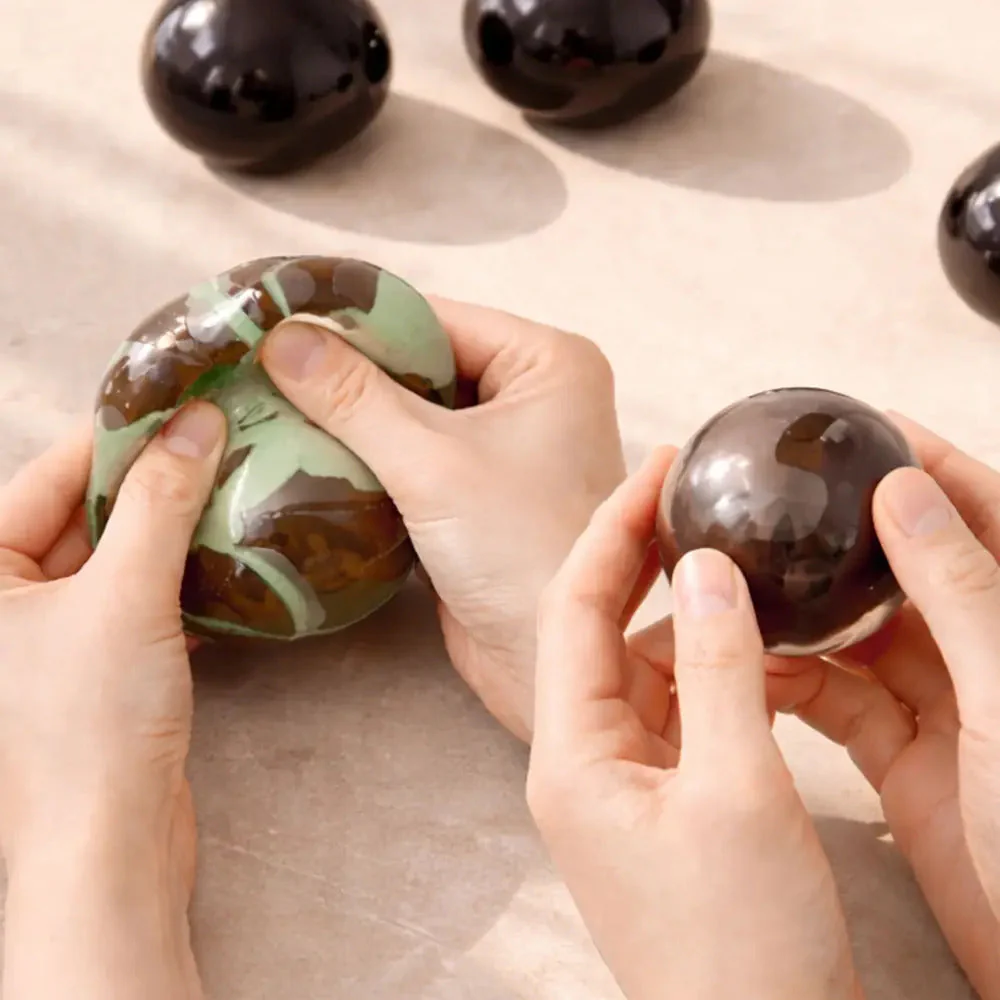 Dubai Choco Break Wax Ball Fidget -Crack Squeeze Stress Ball (1pc) - Image 6
