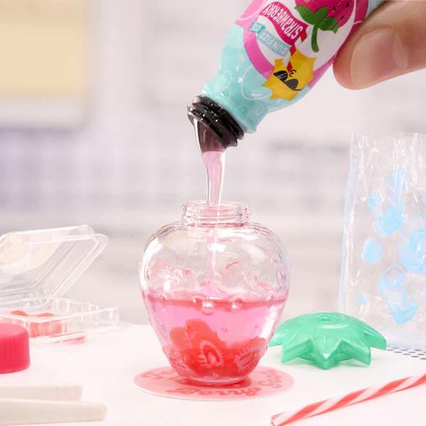 MGA's Miniverse™ - Make It Mini Café: Series 5 Wave A 2025 Mystery Capsule - Image 3