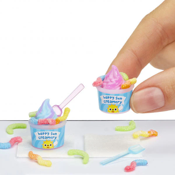 MGA's Miniverse™ - Make It Mini Café: Series 5 Wave A 2025 Mystery Capsule - Image 8
