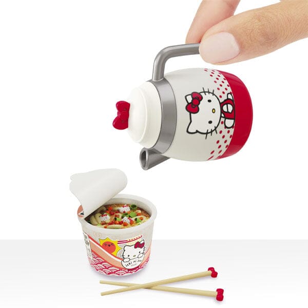 MGA's Miniverse™ x Sanrio - Make It Mini Hello Kitty Bakery Mystery Capsule - Image 5