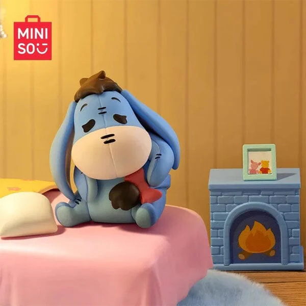 MINISO x Disney: Winnie The Pooh Home Moments Series Collectible Figurine Blind Box (1pc) - Image 5