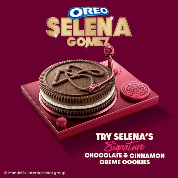 OREO x Selena Gomez Chocolate Sandwich Cookies w/ Cinnamon Creme Filling (303g) Limited Edition - Image 2