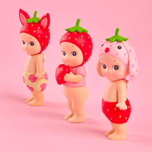 Sonny Angel Collectable Mini Cherub Figurines Strawberry Love Series Blind Box (1pc) - Image 3