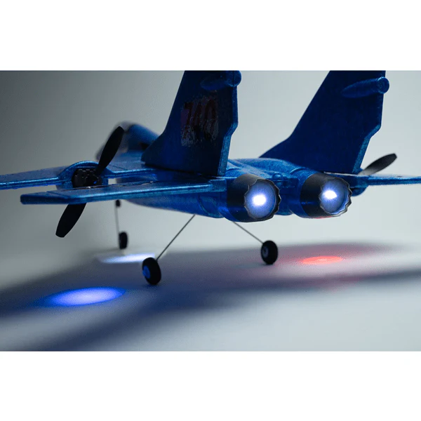 TopWinger: 2.4G Remote Control Fighter Jet with Extra Battery - Image 15